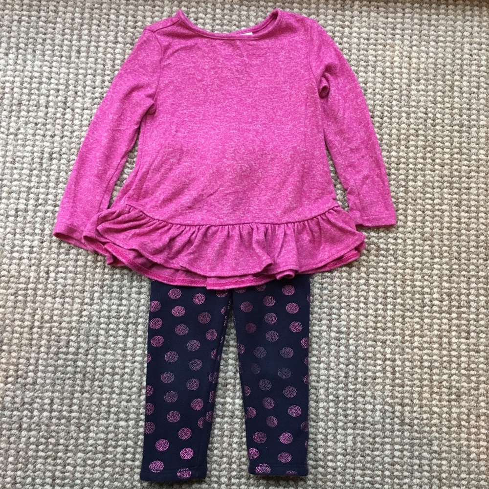 Old Navy cozy fleece leggings/sweater set 2T